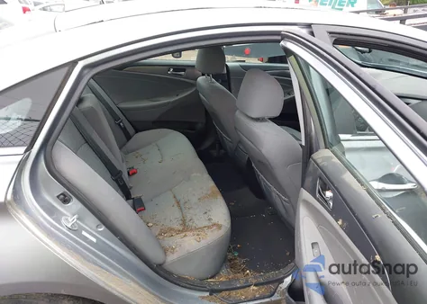 2015 Hyundai Sonata Hybrid из США, поврежденный, VIN KMHEC4A49FA139239